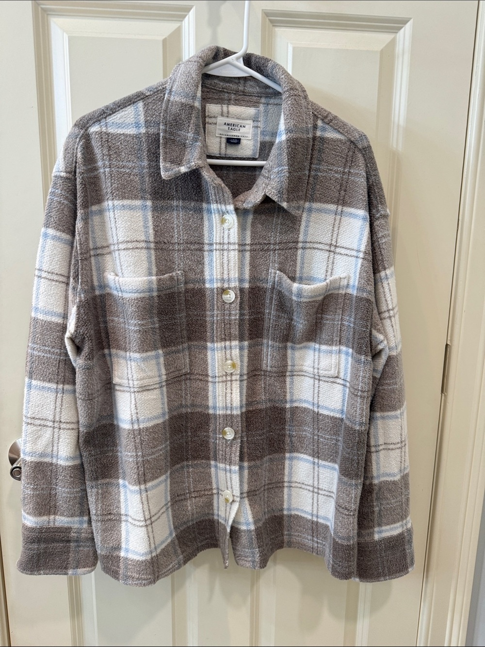 American Eagle Outfitters Plaid Button-Up Shirt Jacket in Brown and Cream